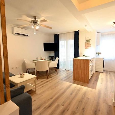 La Margarita Apartment Torrevieja Bagian luar foto